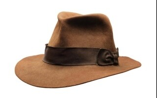 Шляпа Индианы Джонса продана за 630 тысяч долларов